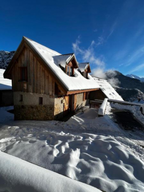 Chalet des Grangettes avec sauna à 200 m des pistes - Huez Huez